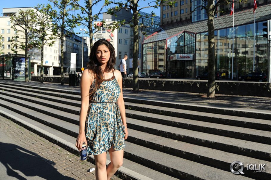 Nenem Chinna Pillana